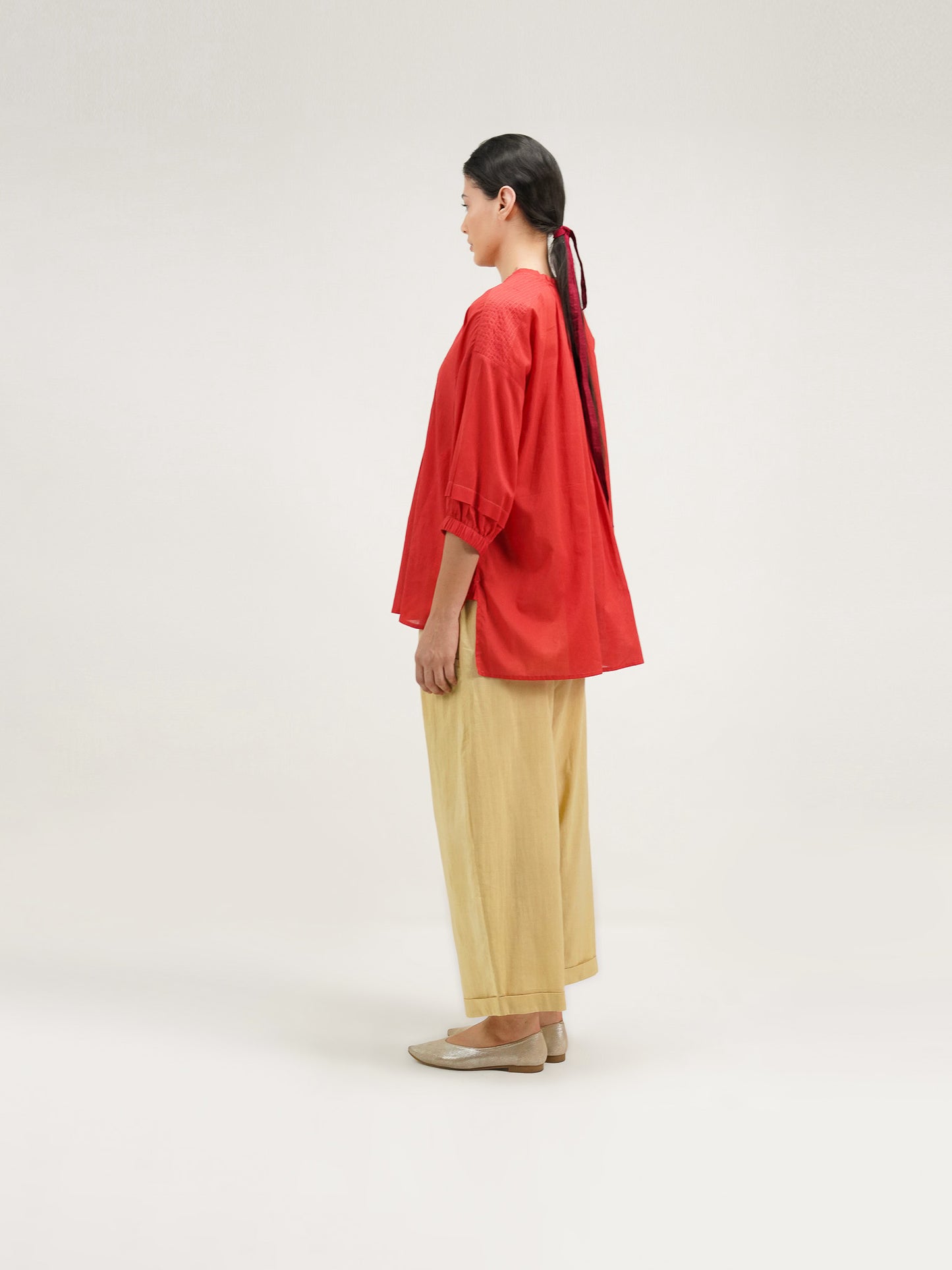 RED SMOCK BLOUSE