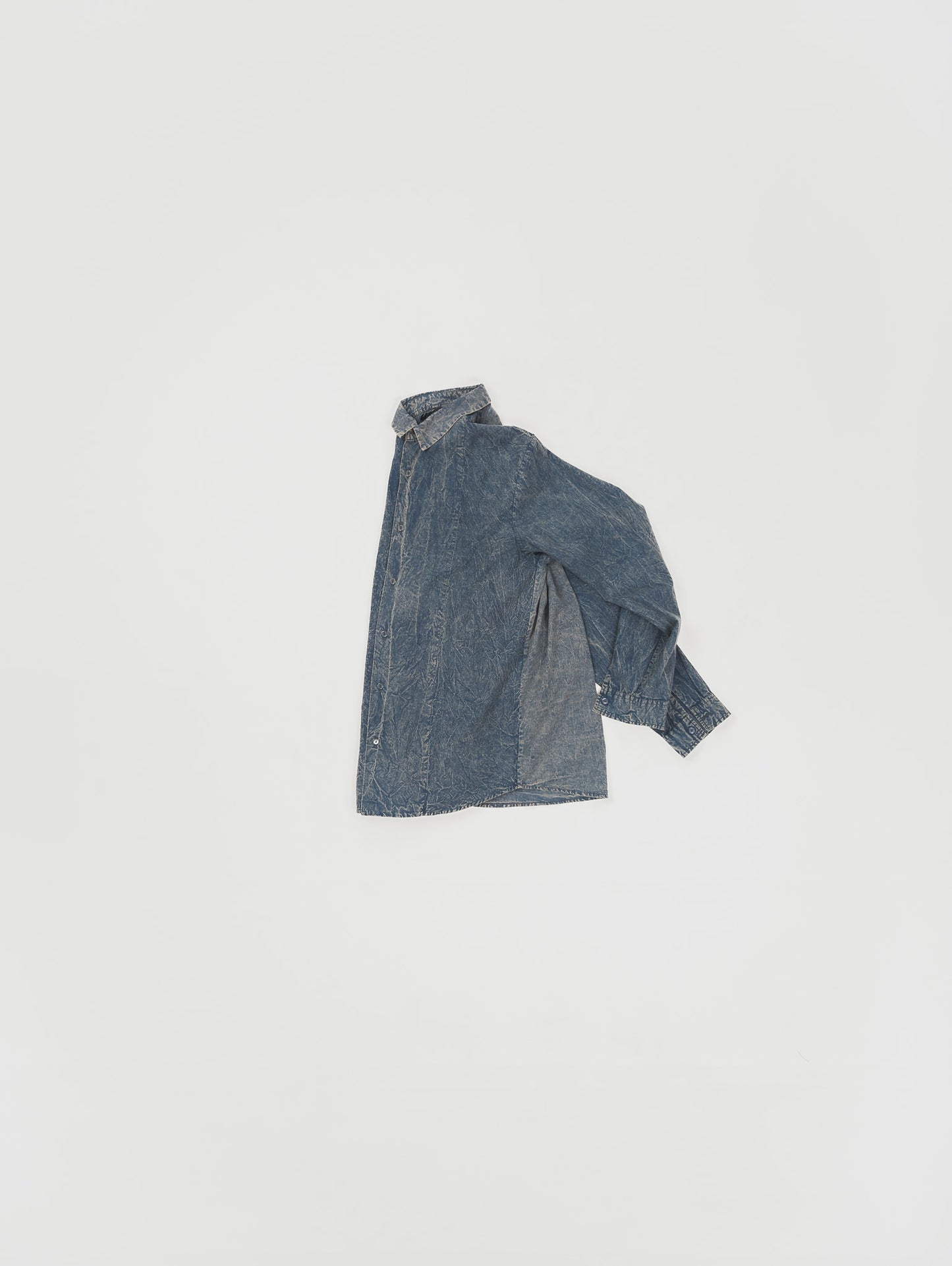 WASHED COLLARED SHIRT