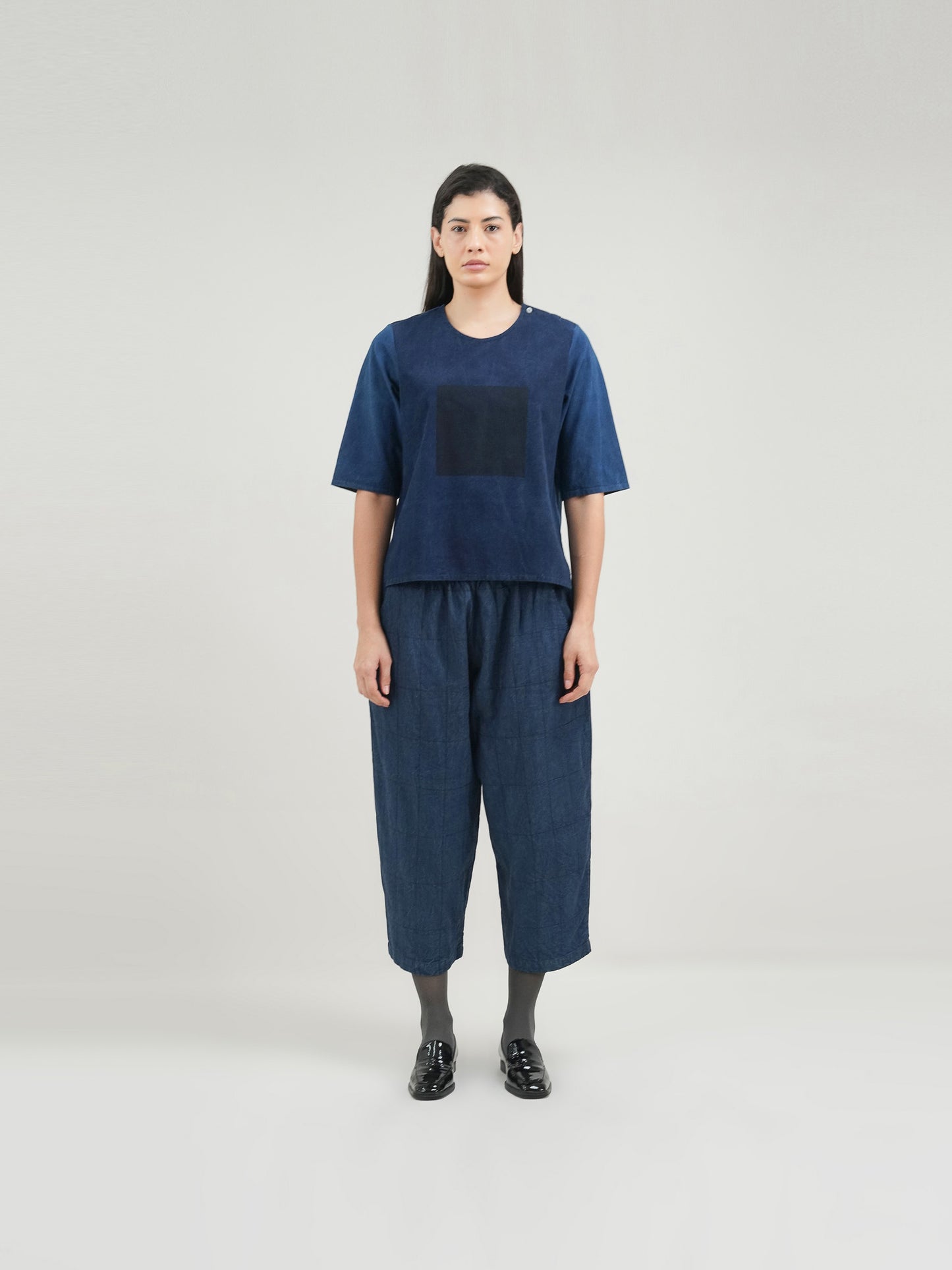 INDIGO TEE