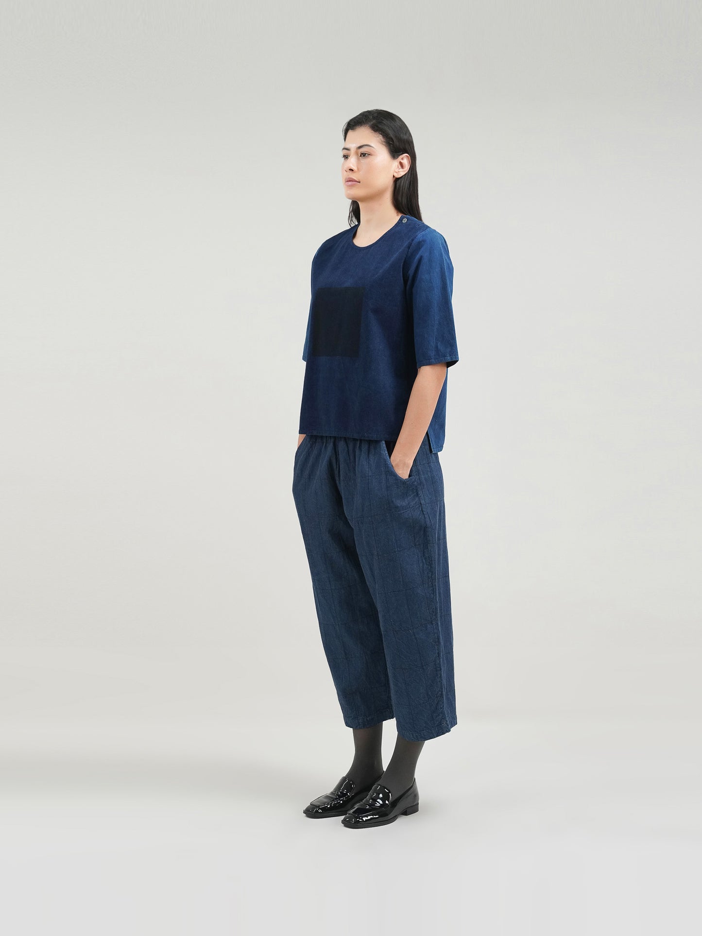 INDIGO TEE