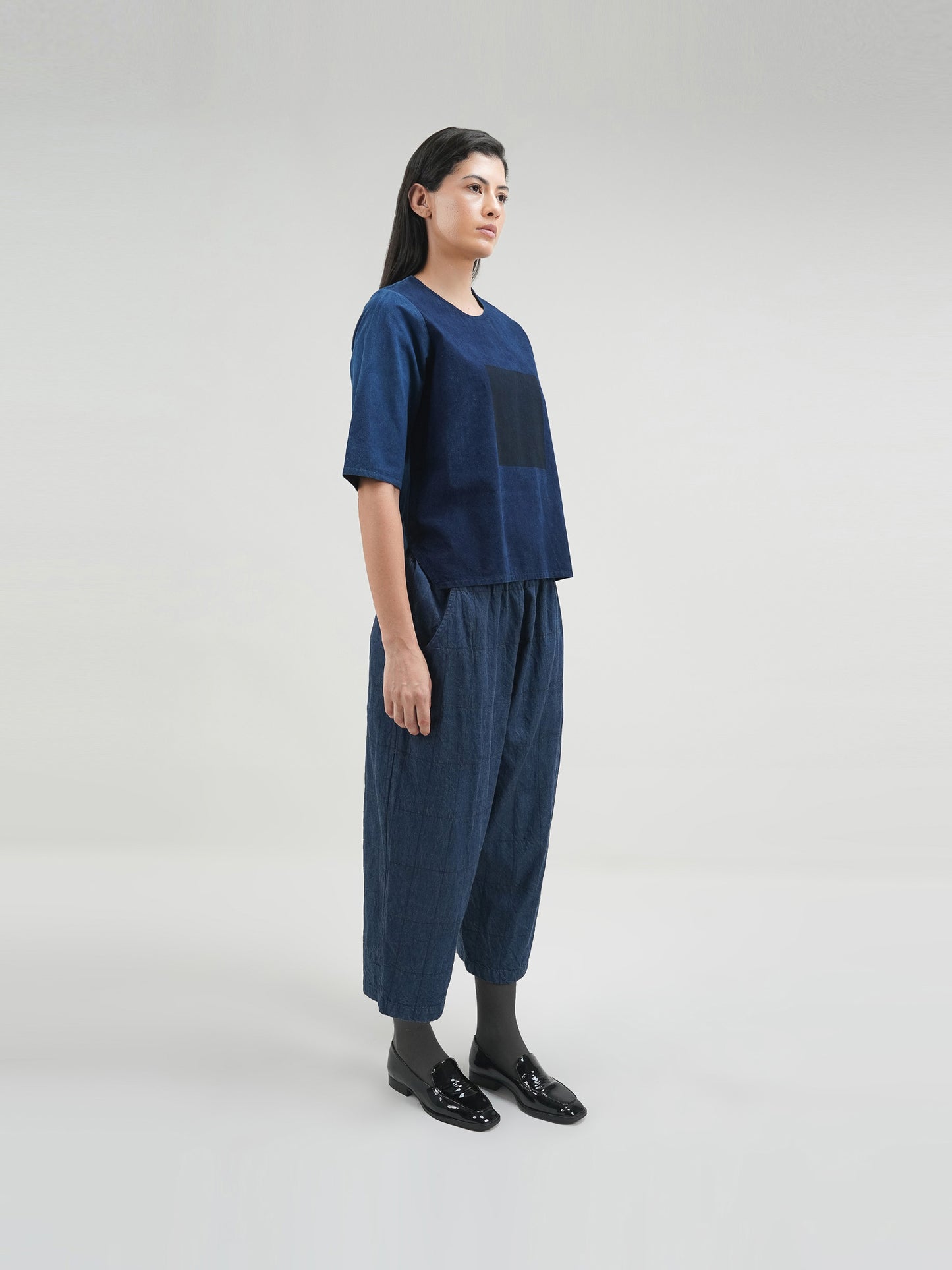INDIGO TEE