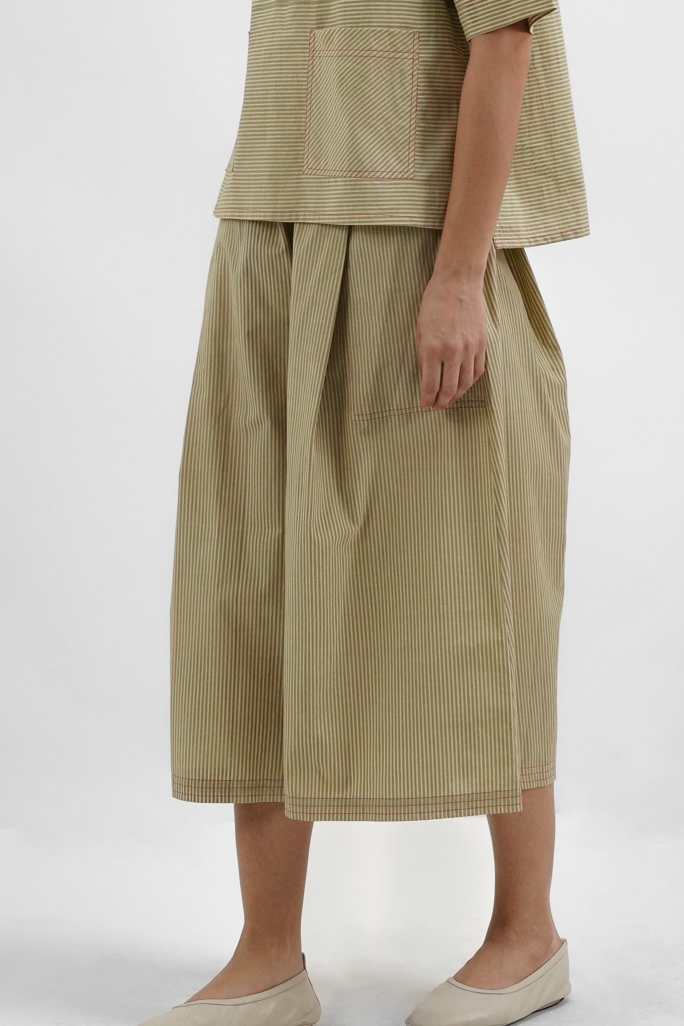 BEIGE STRIPE WIDE PANTS