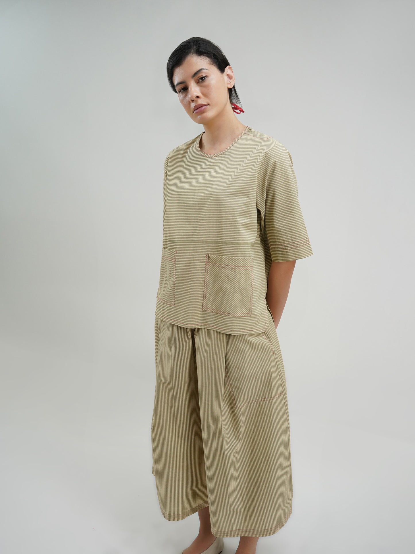 BEIGE TEE TOP