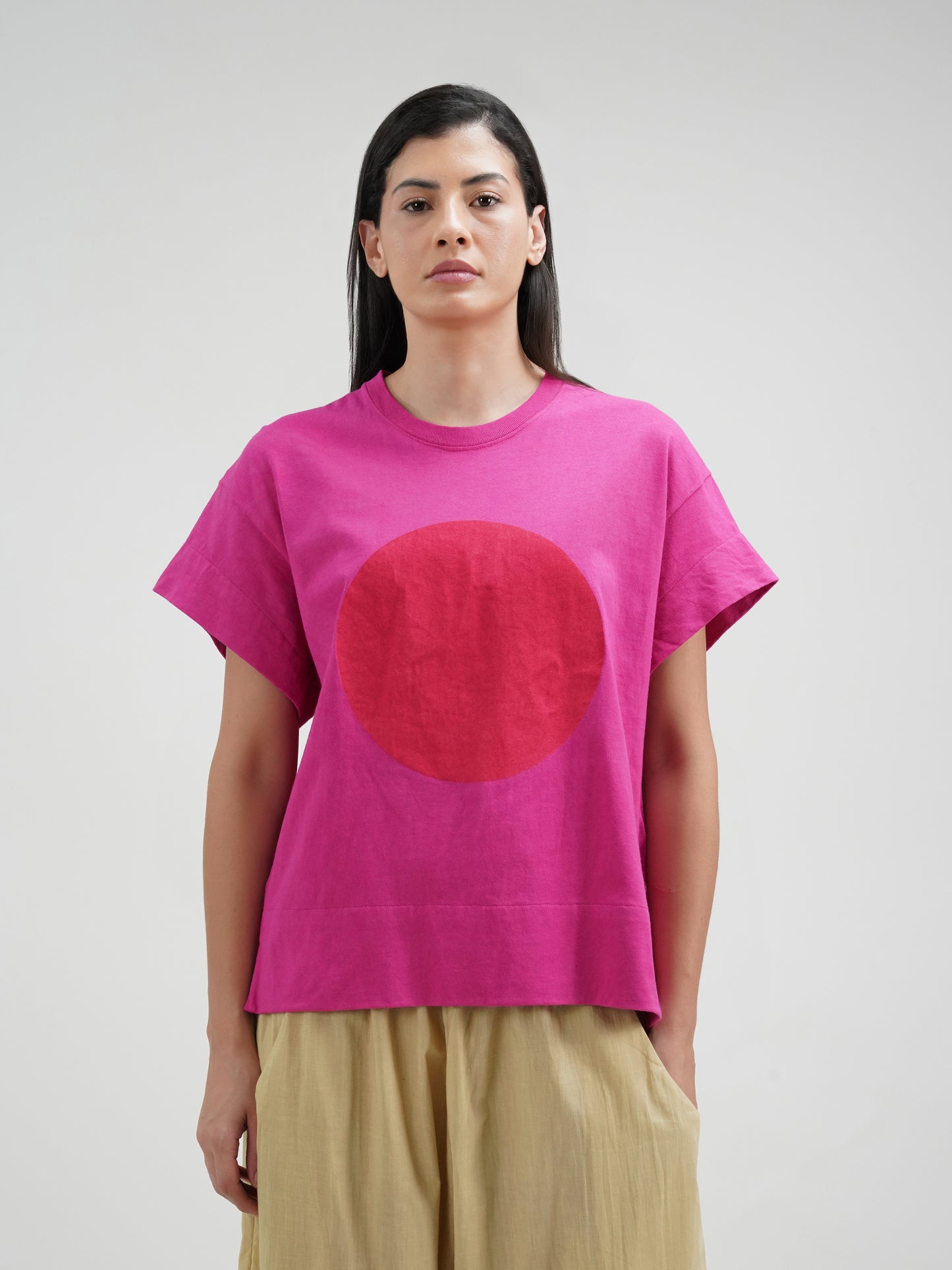 MAGENTA DISQ T-SHIRT
