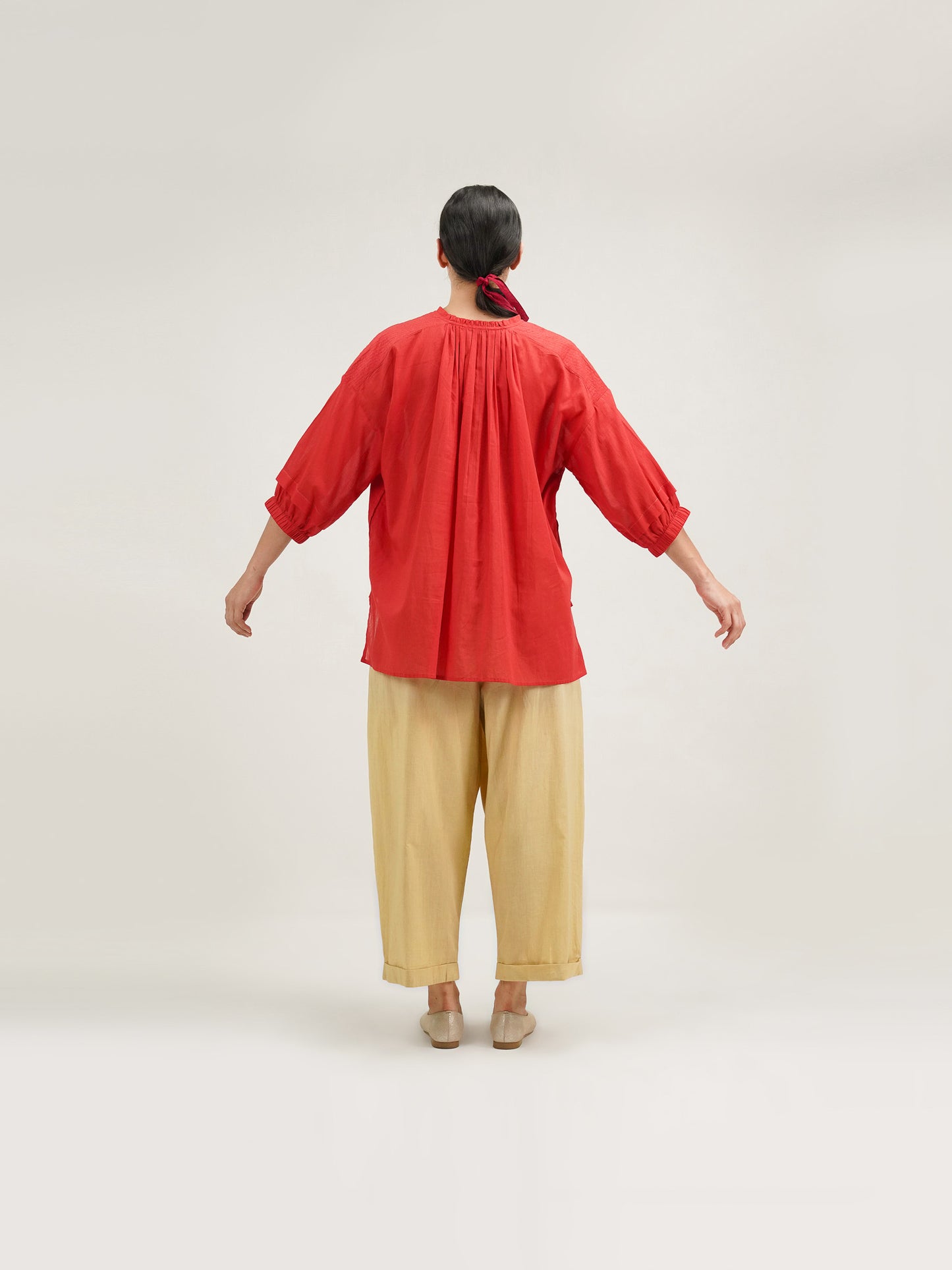 RED SMOCK BLOUSE