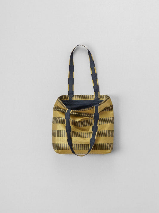 GOLD TOTE