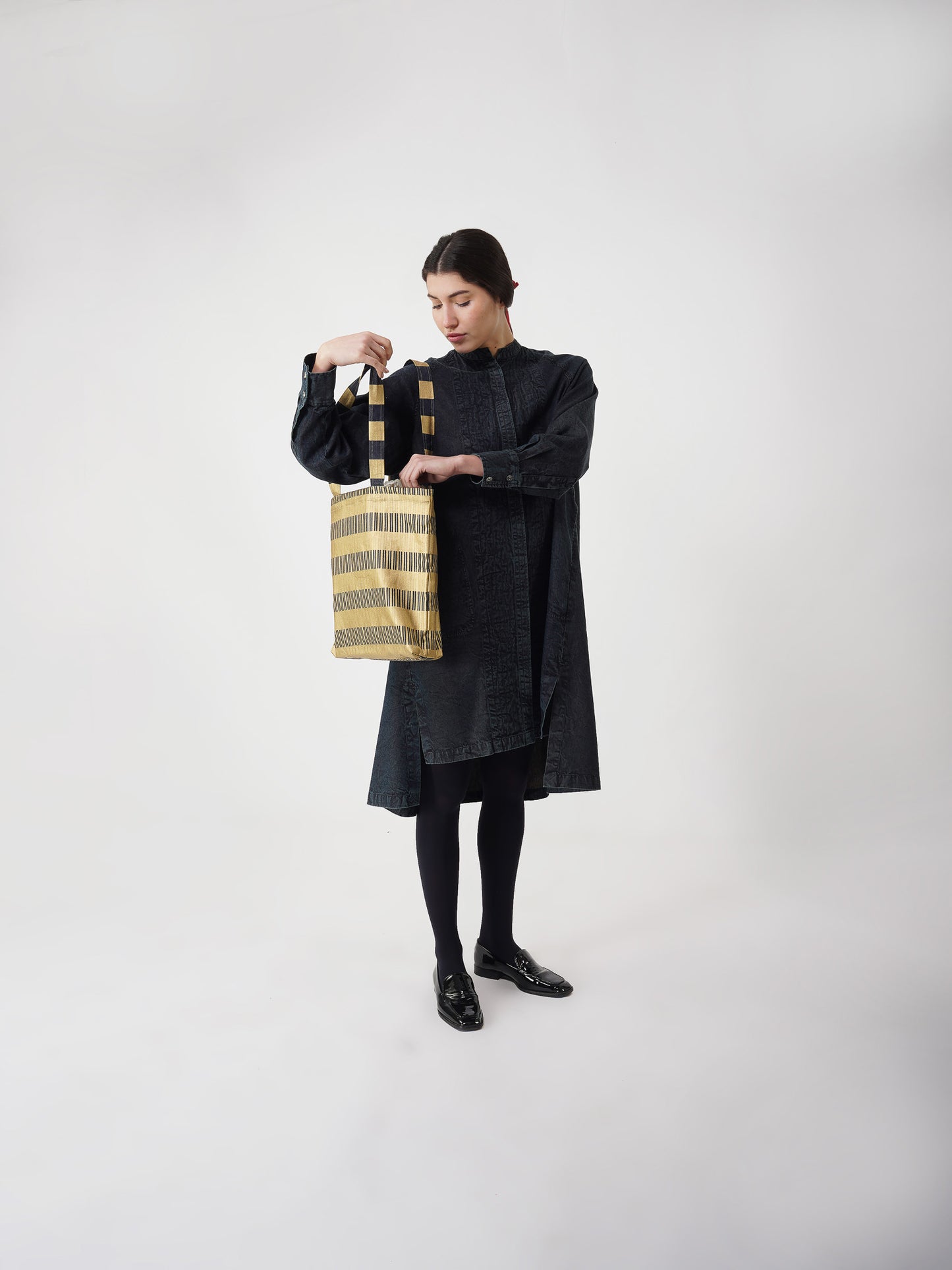GOLD TOTE