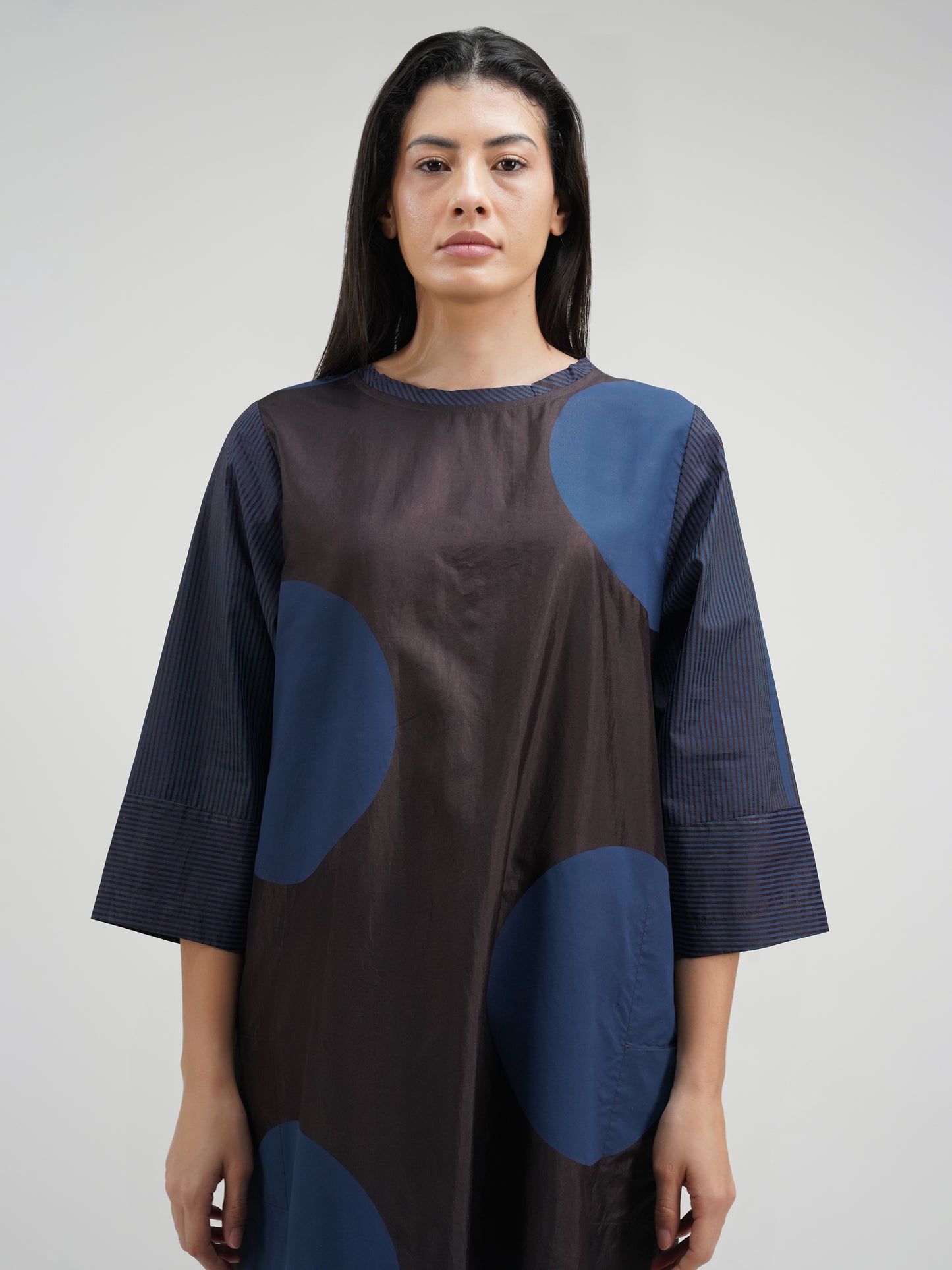 BROWN BIG DOT DRESS