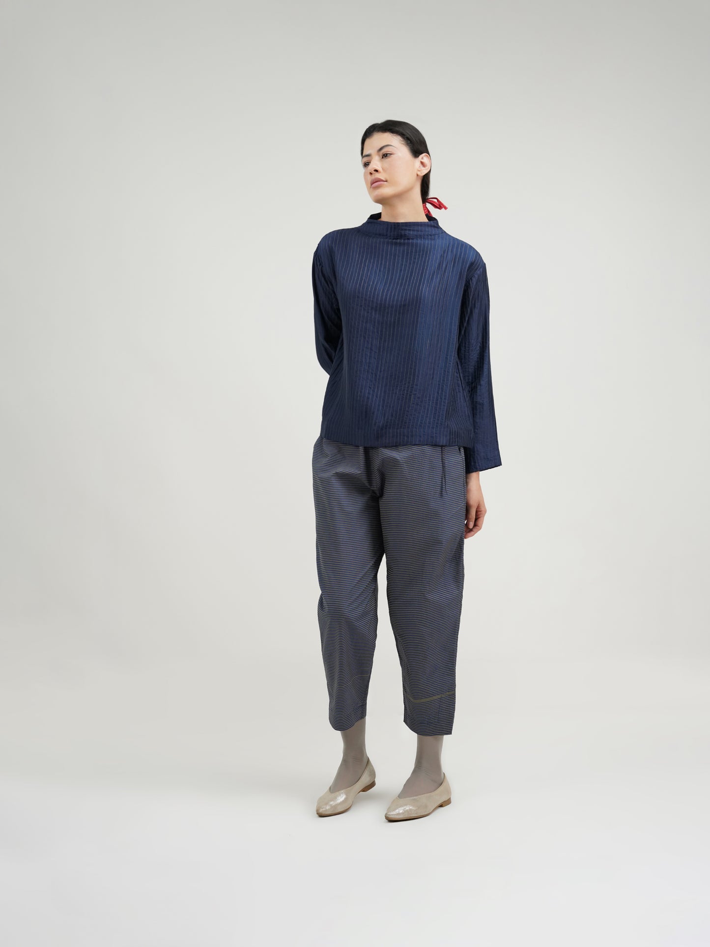 NAVY WITH GREY PINSTRIPE PANT.