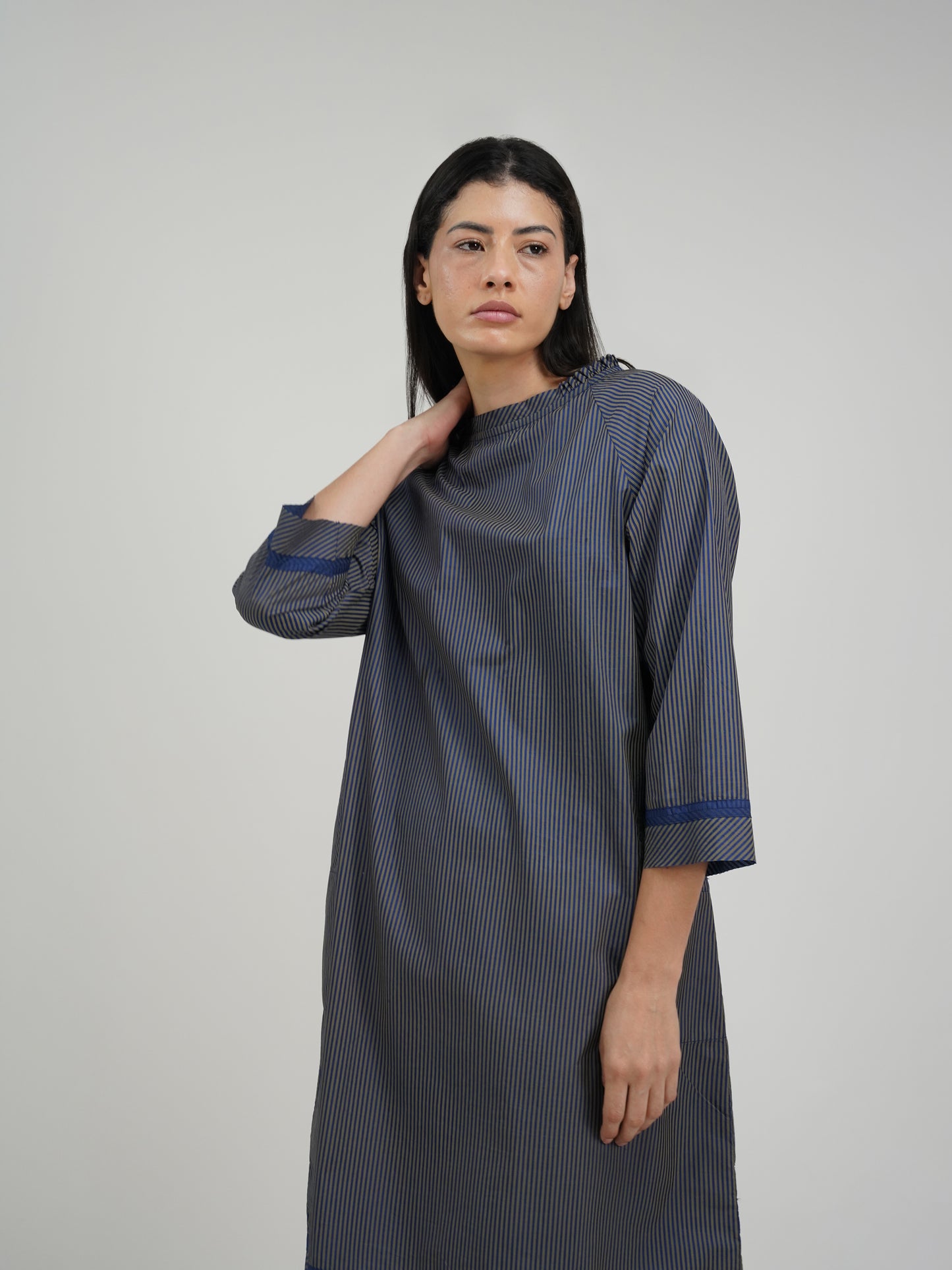 NAVY BOAT NECK DRESS