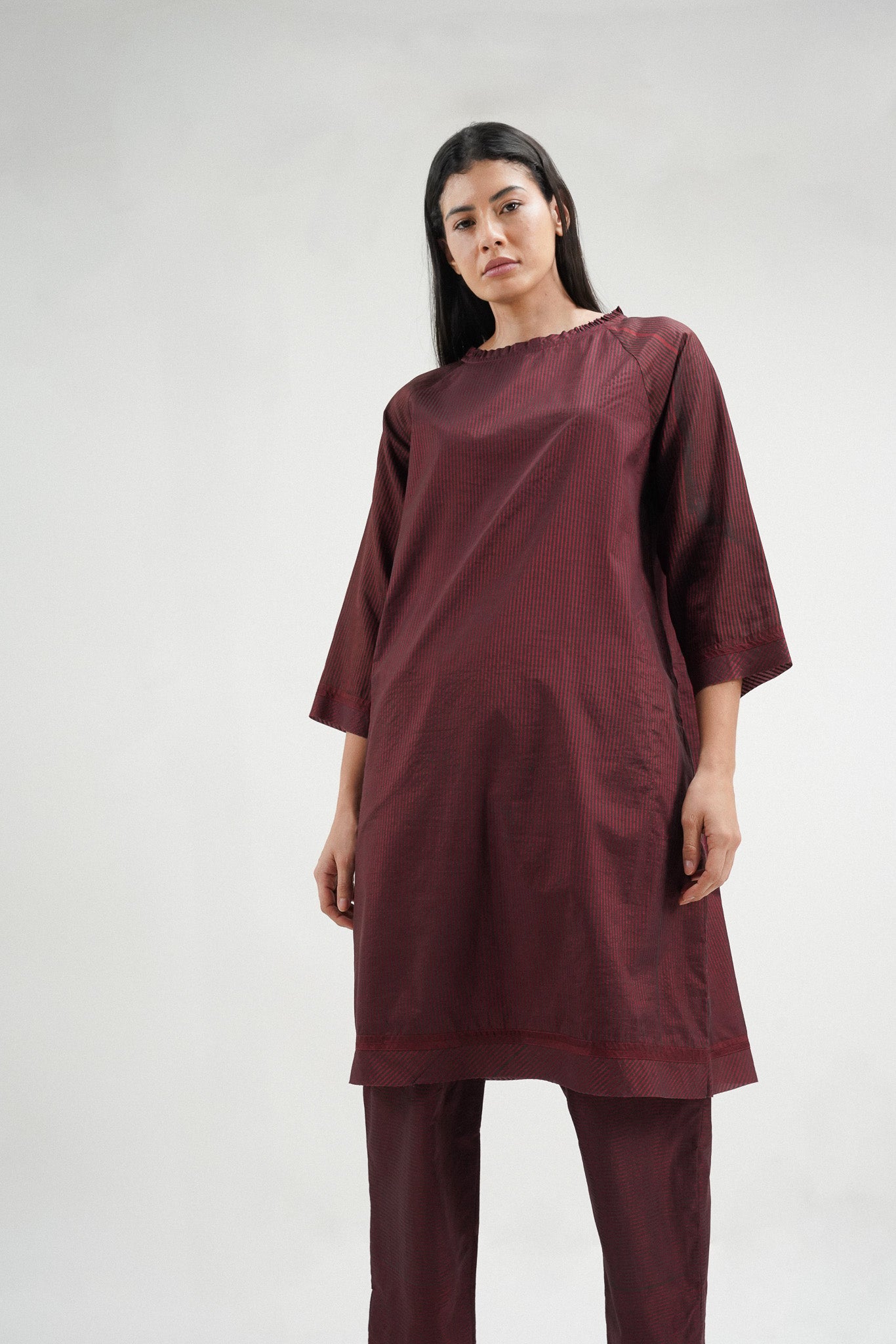 BURGUNDY BOAT NECK DRESS
