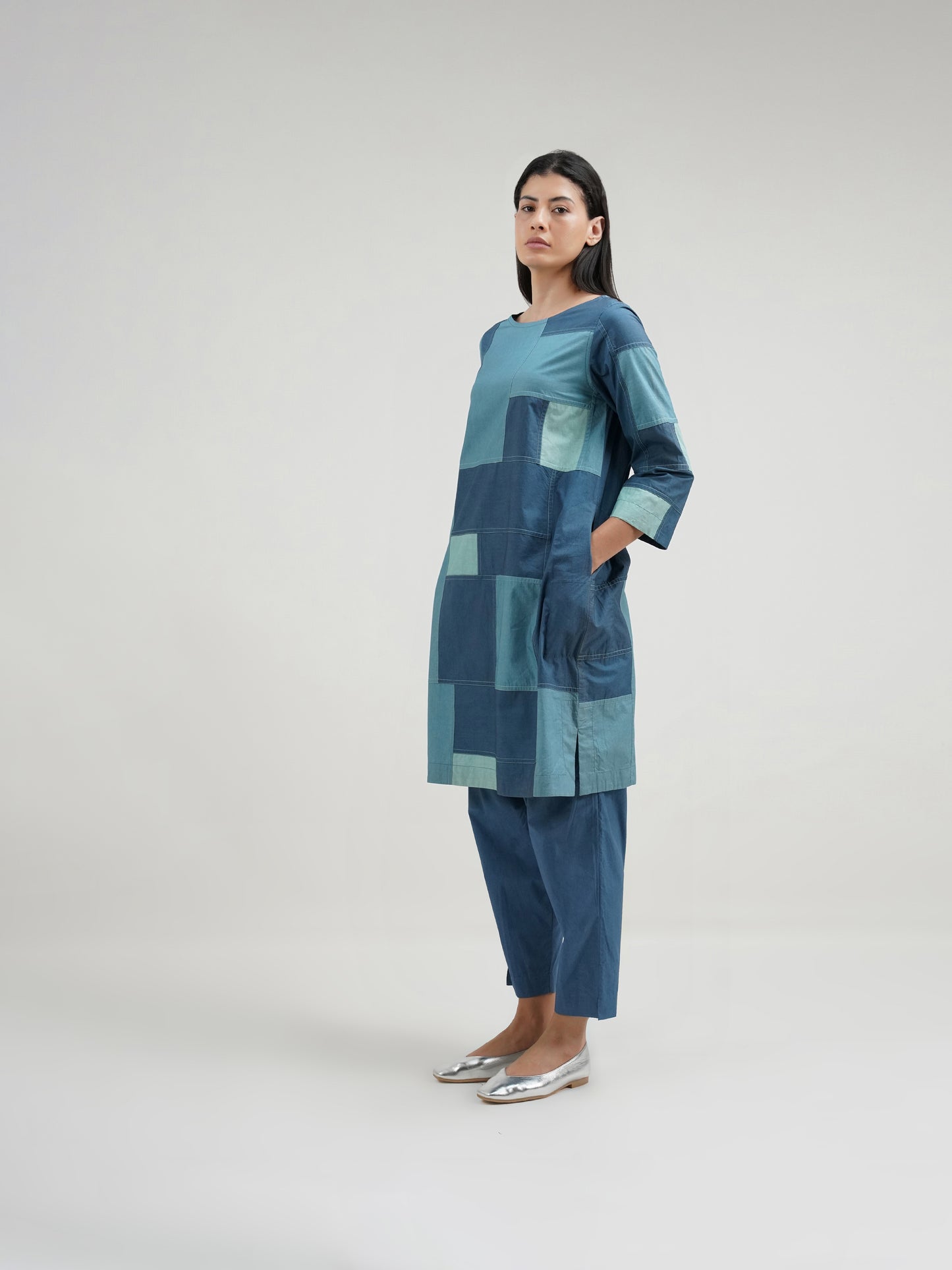 BLUE TUCK PANT