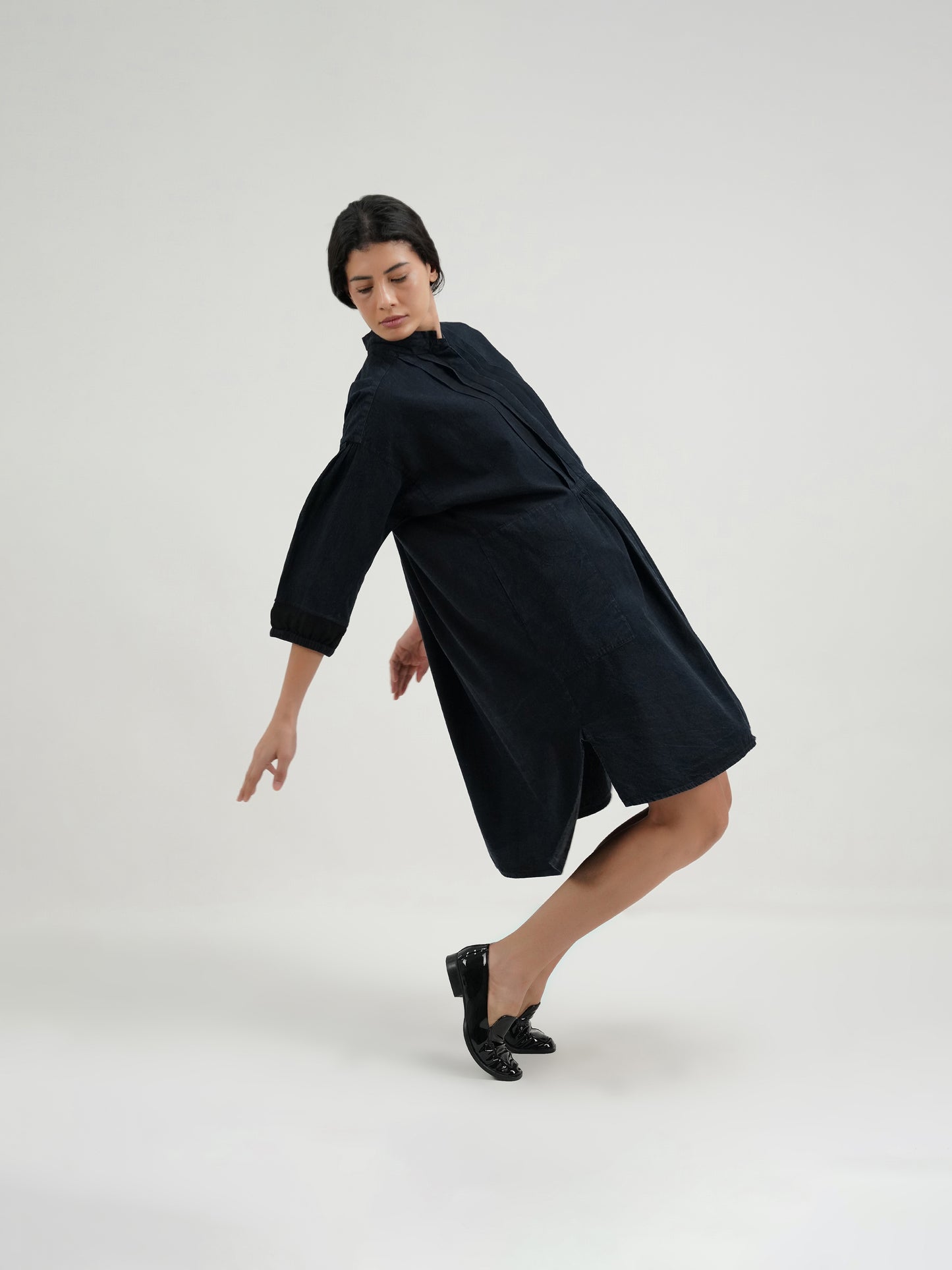 BLACKISH SMOCK