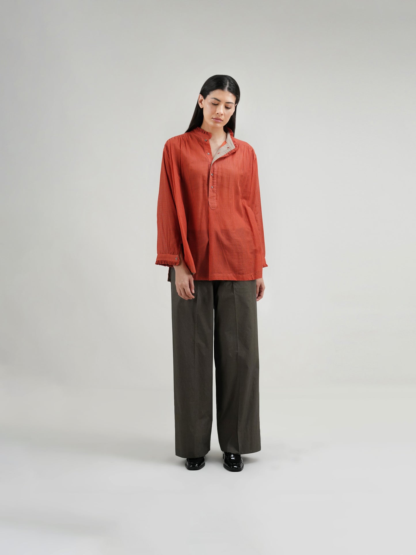 RED GATHER BLOUSE