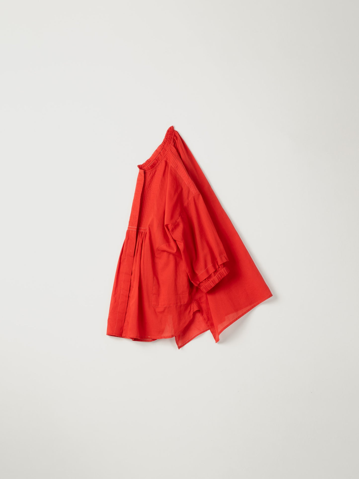 RED SMOCK BLOUSE