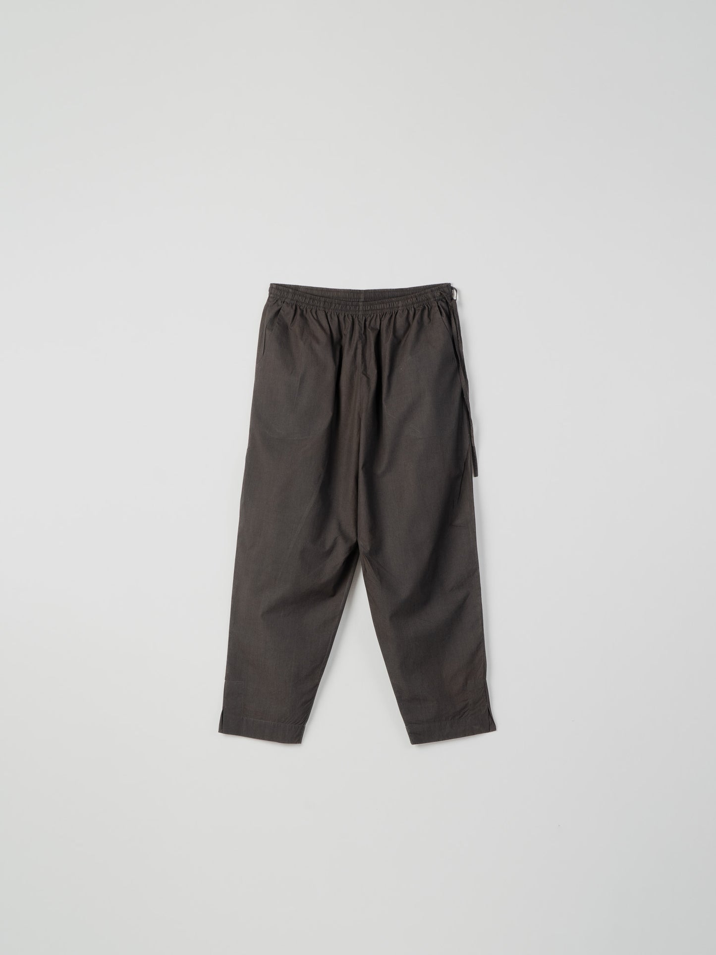 CHARCOAL TUCK PANT