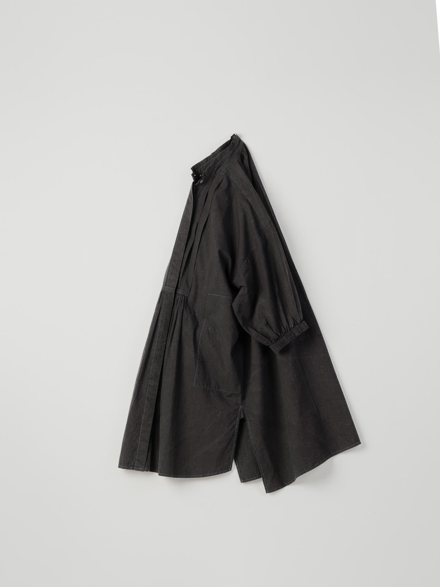 BLACKISH SMOCK