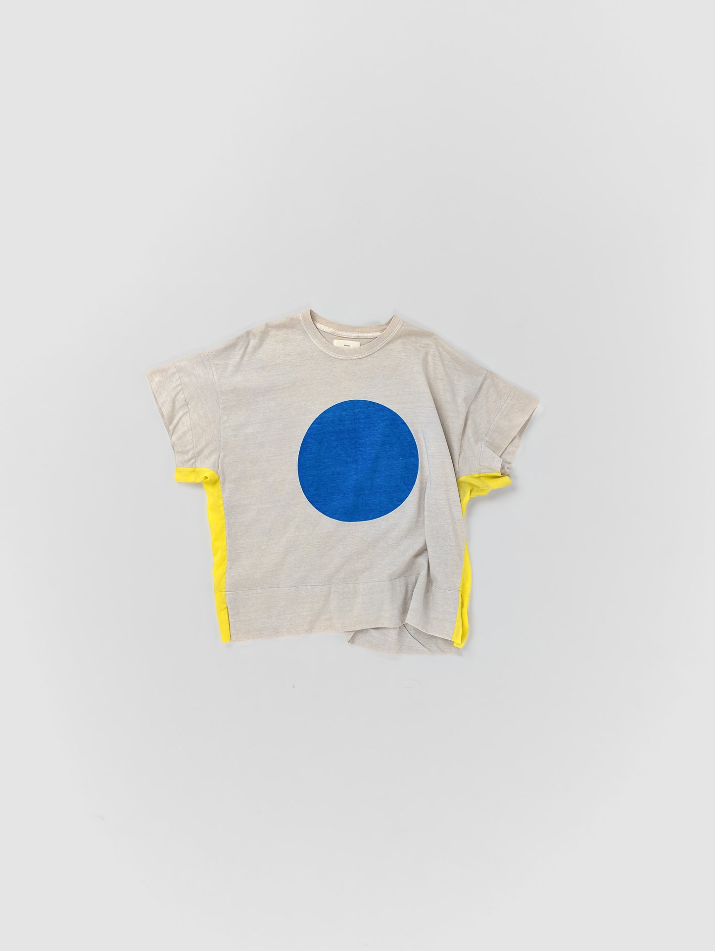 PALE GREY DISQ T-SHIRT