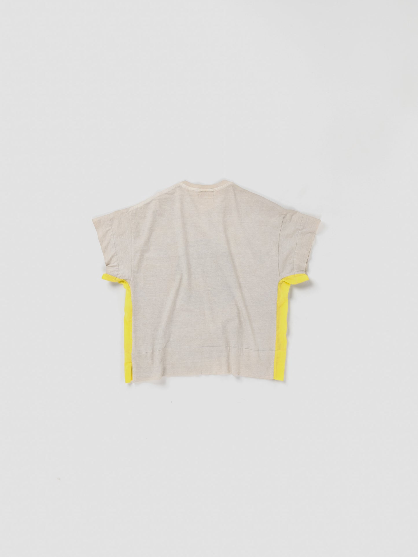 PALE GREY DISQ T-SHIRT