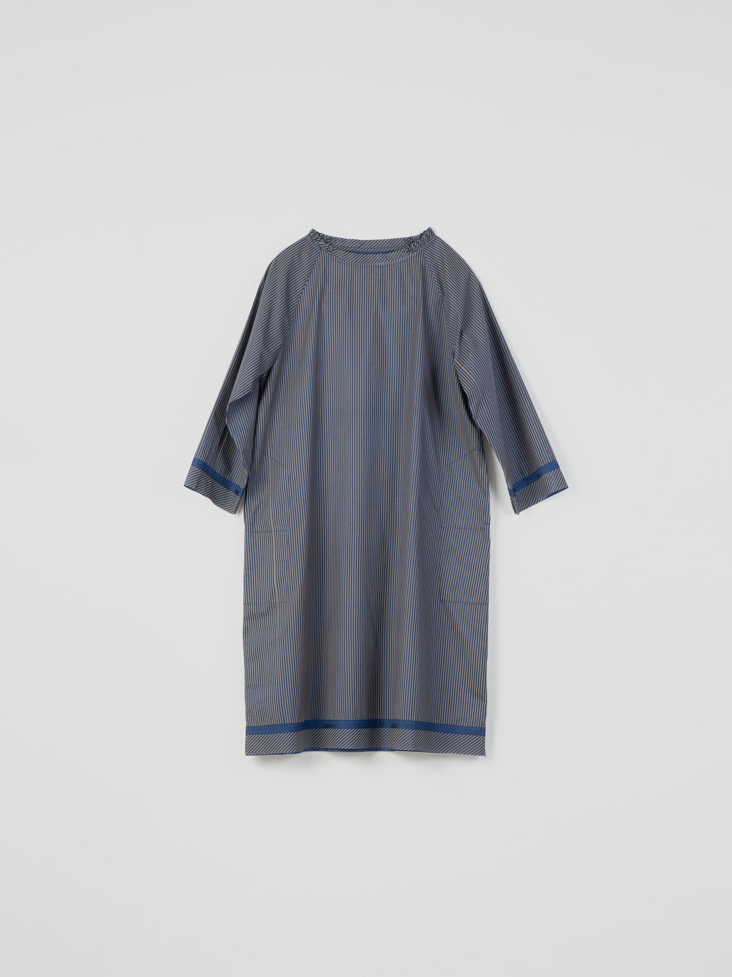 NAVY BOAT NECK DRESS