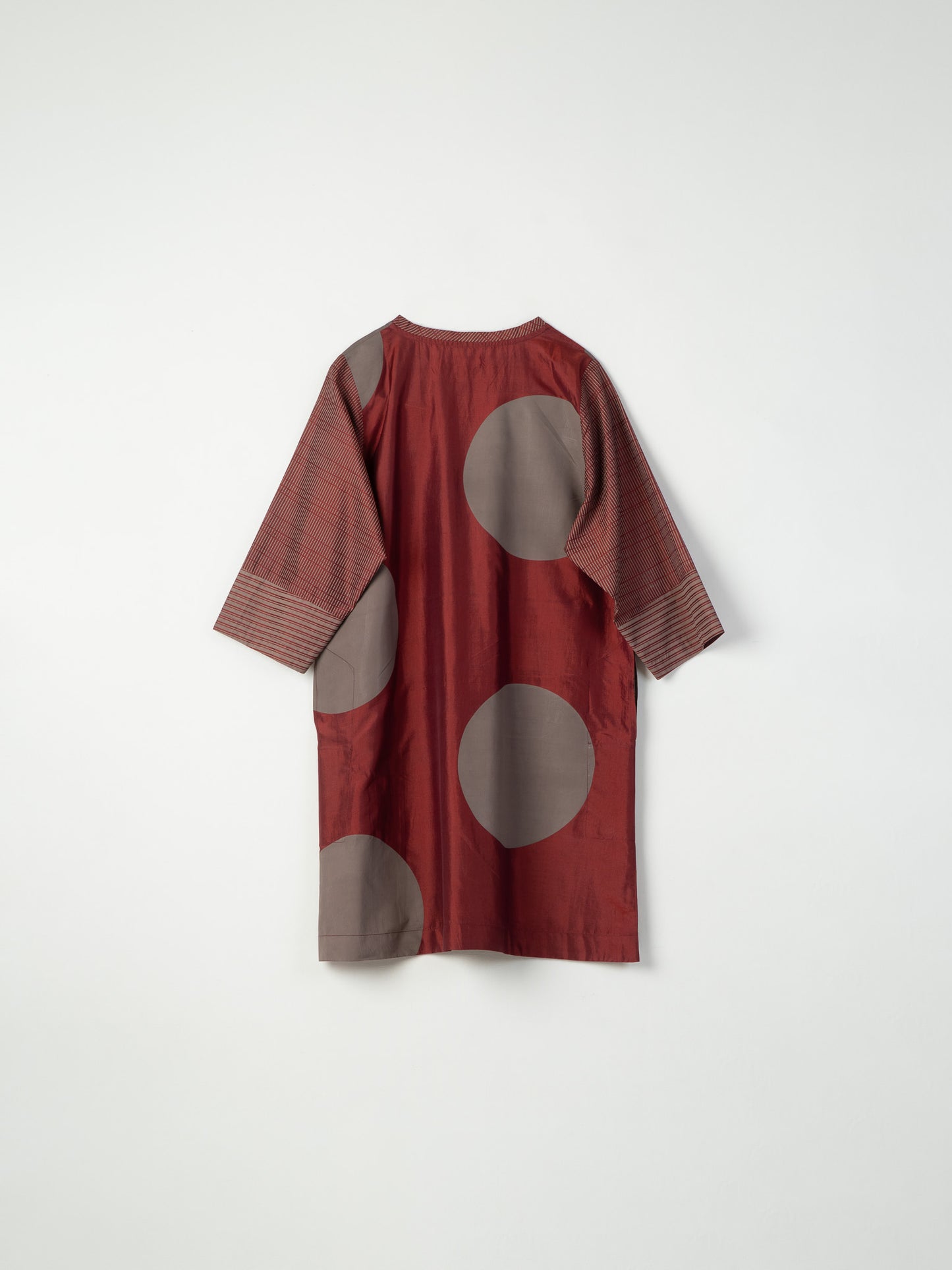 BURGUNDY BIG DOT DRESS