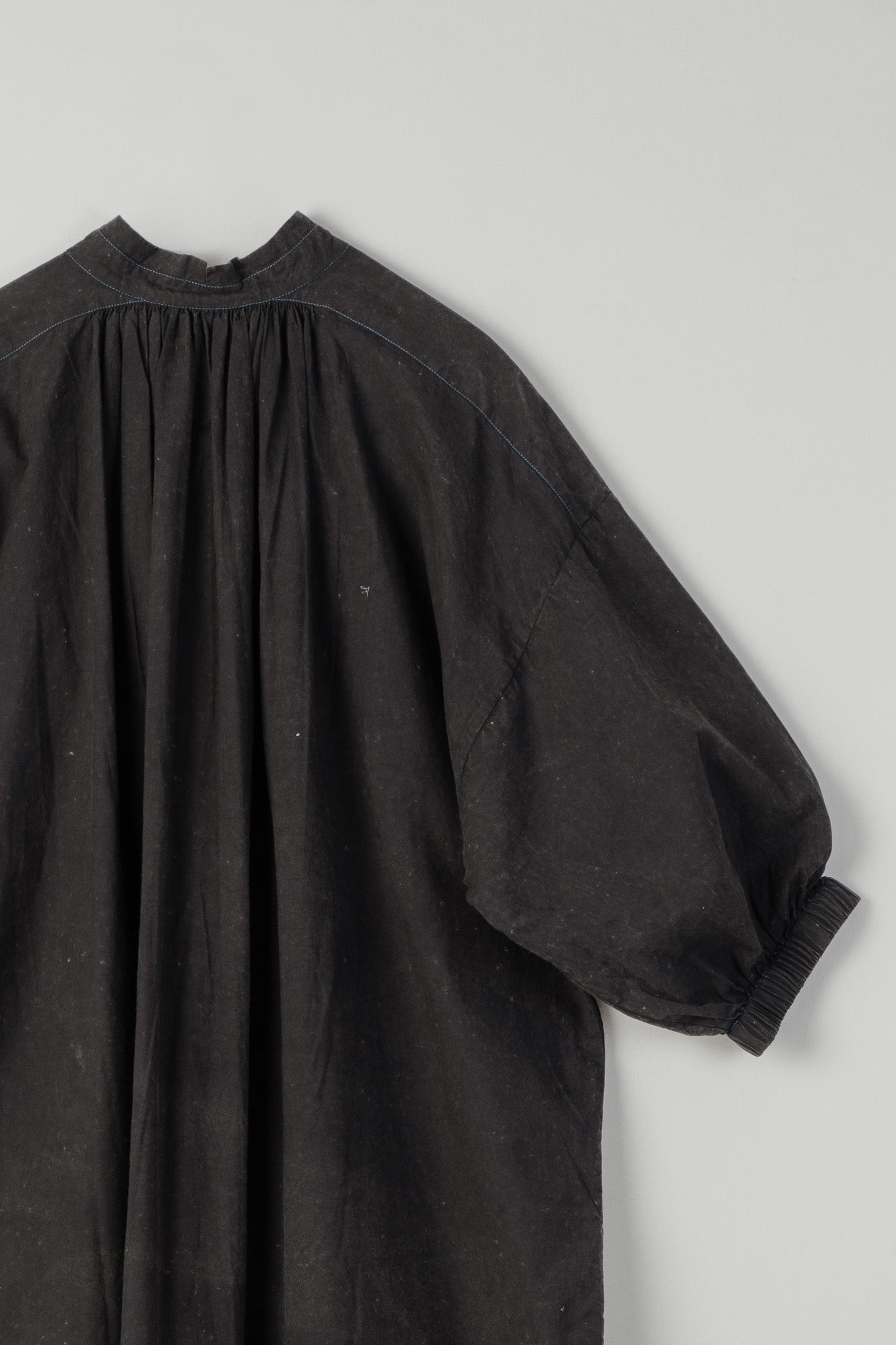 BLACKISH SMOCK